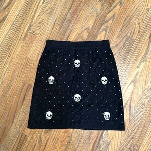 Knitted Black and White Skull Skirt